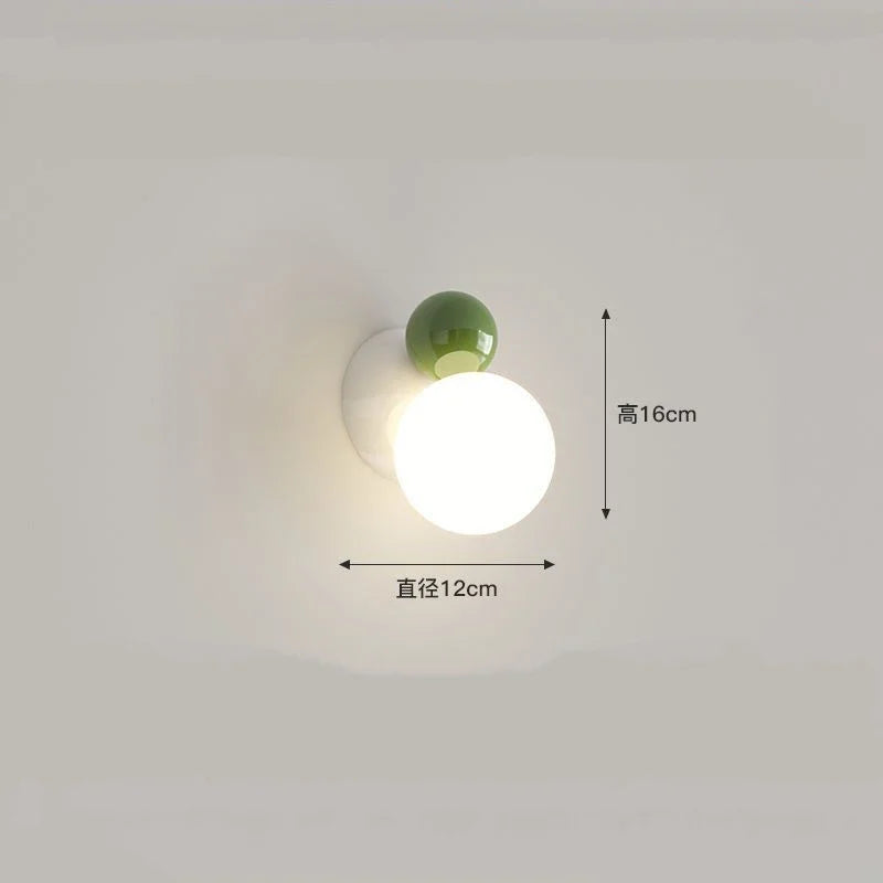 applique murale led en métal avec boule acrylique