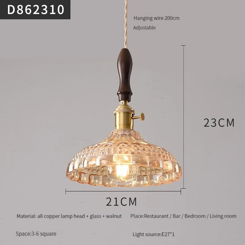 suspension moderne en laiton avec abat-jour rustique en verre de noyer