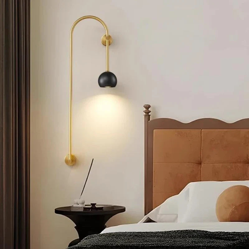 applique murale en cuivre style italien pour intérieur élégant