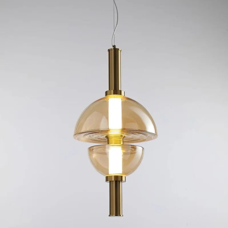 suspension en verre coloré design nordique pour éclairage élégant