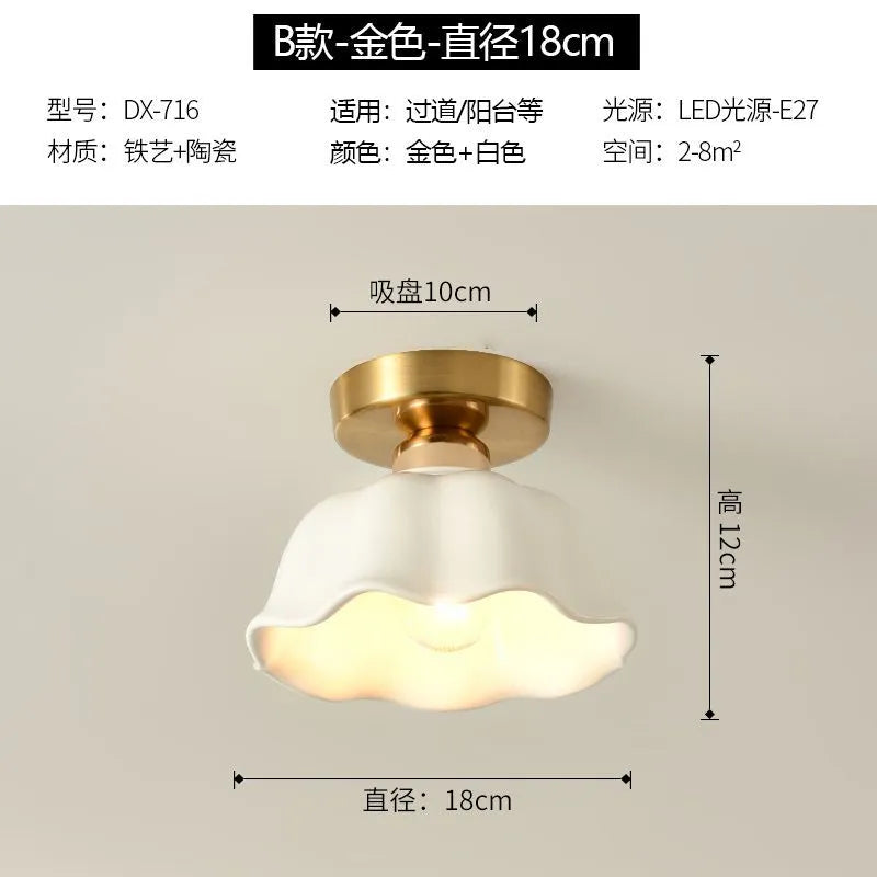 Plafonnier simple moderne blanc
