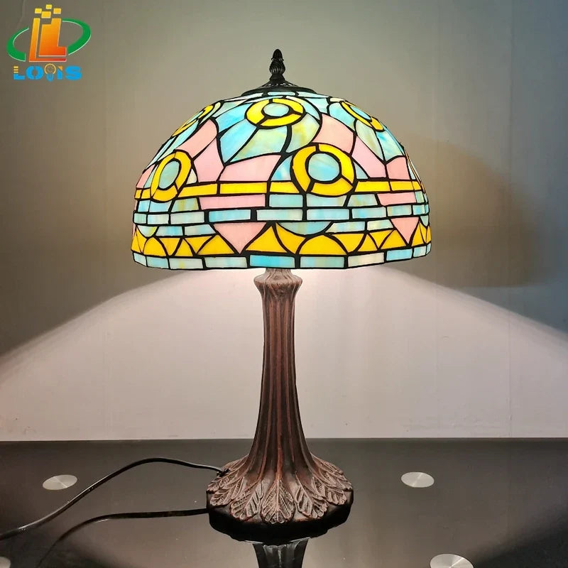 lampe à poser tiffany style méditerranéen antique pour décoration intérieure