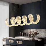 Lustre led spirale dorée au design moderne