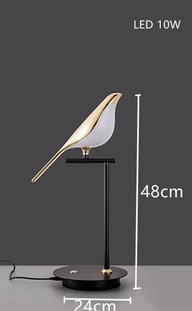 lustre oiseau doré pour décoration intérieure style nordique