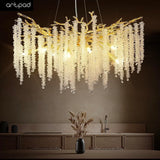 lustre en cristal design goutte d'eau pour intérieur élégant