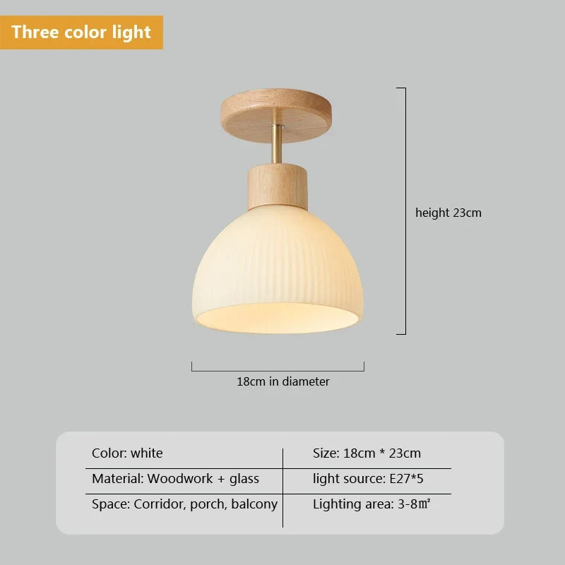 lustre en bois simple avec abat-jour en verre