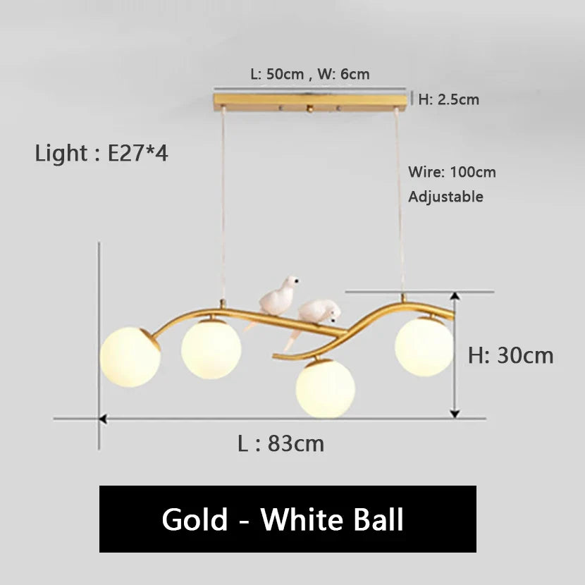 lustre en fer avec oiseau et boule de verre suspendue