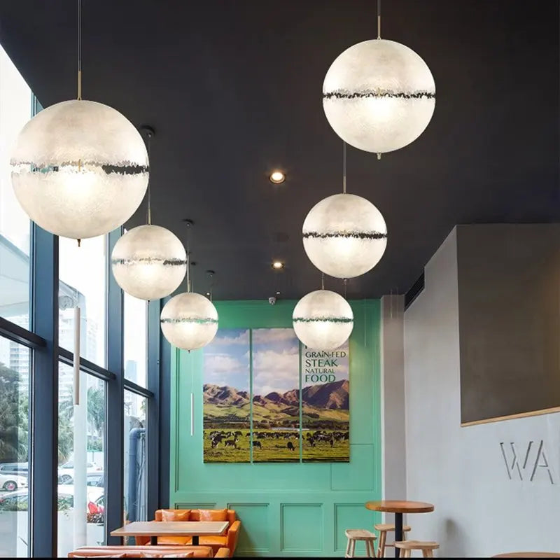 Suspension design italien forme lune éclairage led haut de gamme