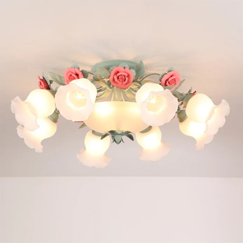 plafonnier en verre rose pour un éclairage romantique et décoratif