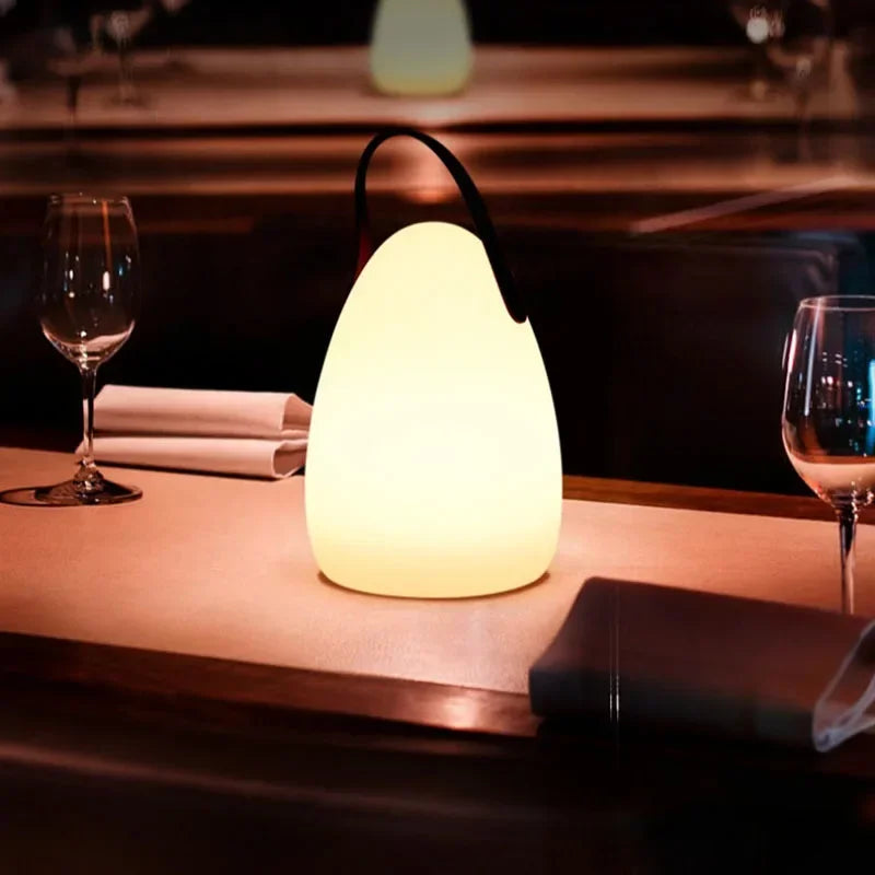 lampe portable rechargeable avec 16 couleurs à distance