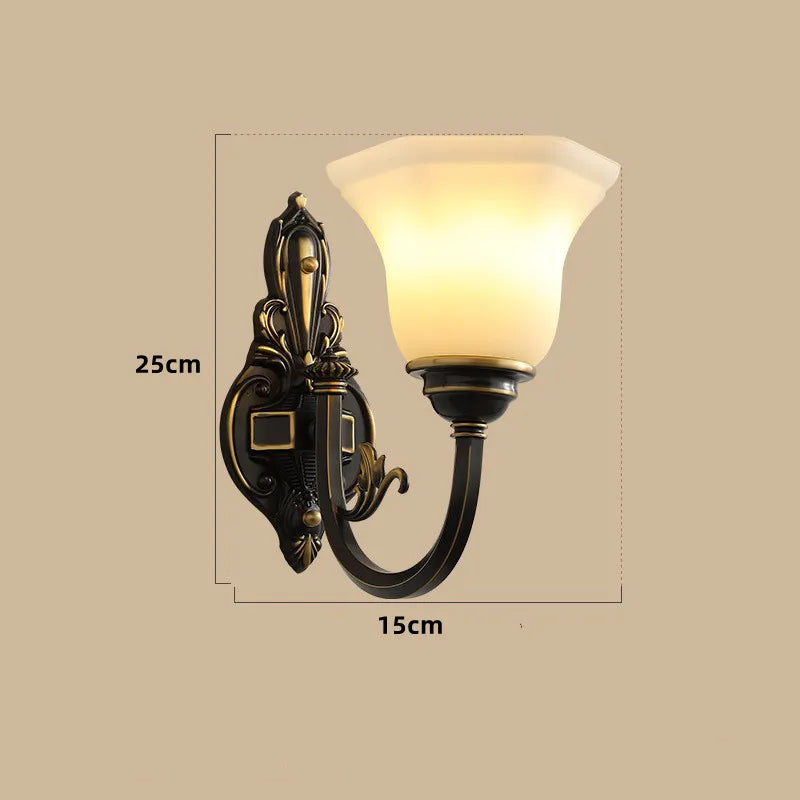 lustre vintage en cuivre avec abat-jour en verre dépoli