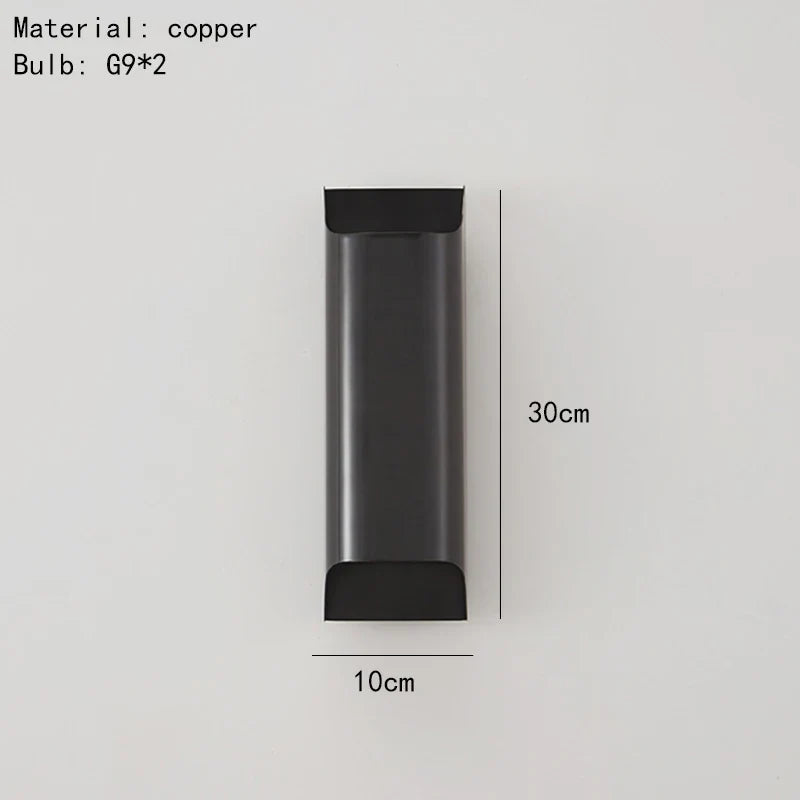 Applique murale LED en laiton au design moderne