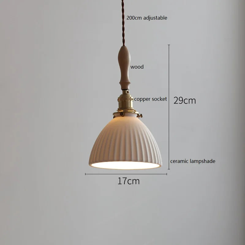 Suspension style japonais en céramique et bois de frêne vintage