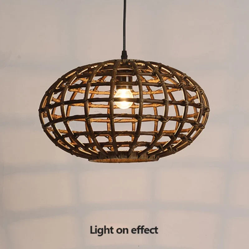 suspension en rotin design circulaire pour éclairage intérieur