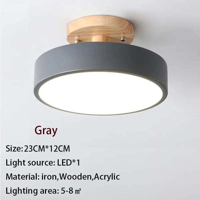 plafonnier LED en bois design nordique pour intérieur élégant