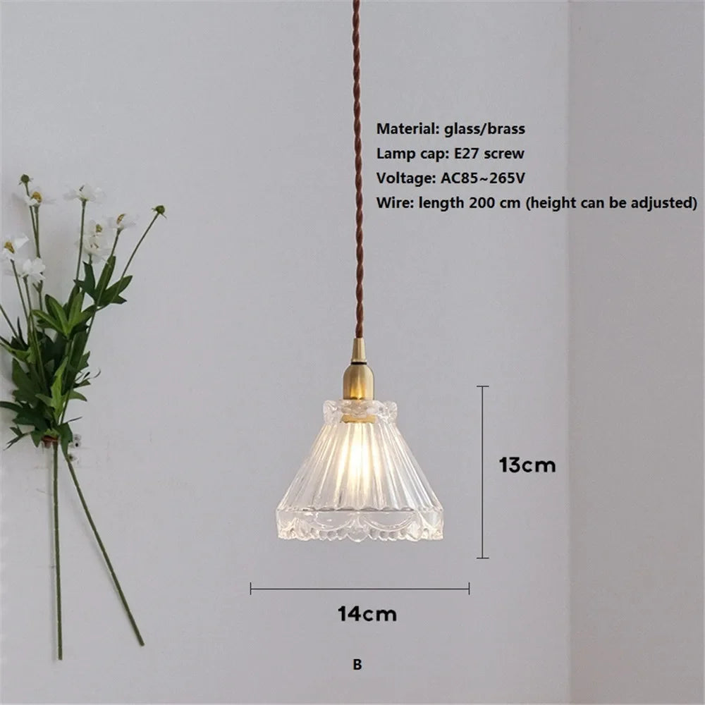 lustre antique en laiton et verre pour décoration maison