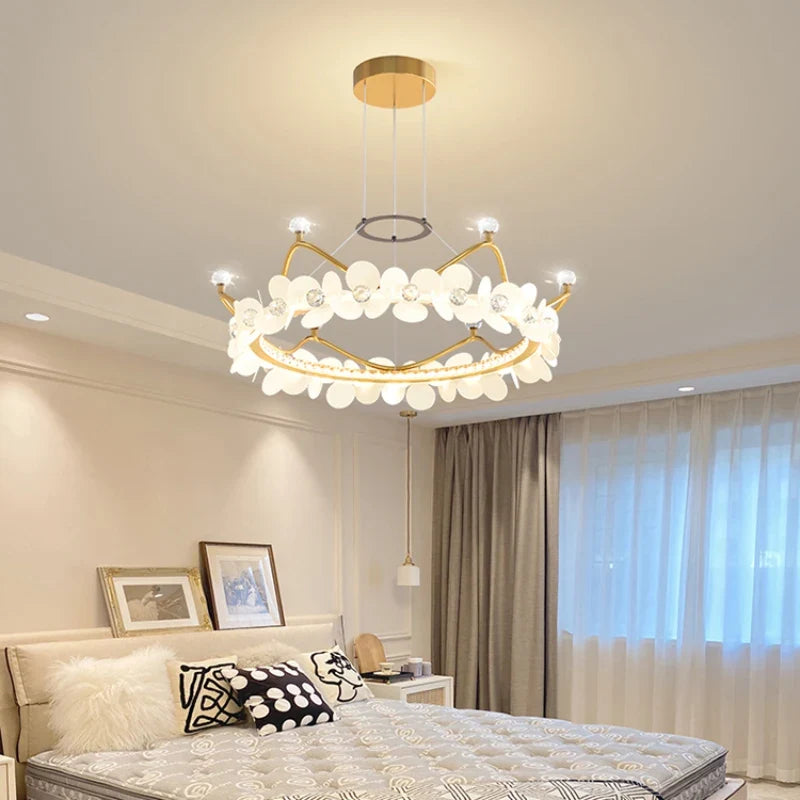 lustre en cristal couronne d'or pour décoration enfant étoile luxueuse