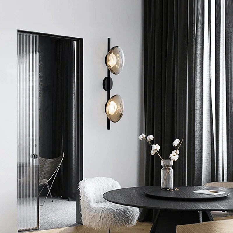 applique murale nordique en verre transparent et métal doré pour divers espaces