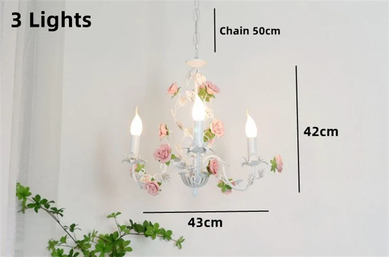 lustre en fer forgé avec décor de roses romantiques fleurs pastorales