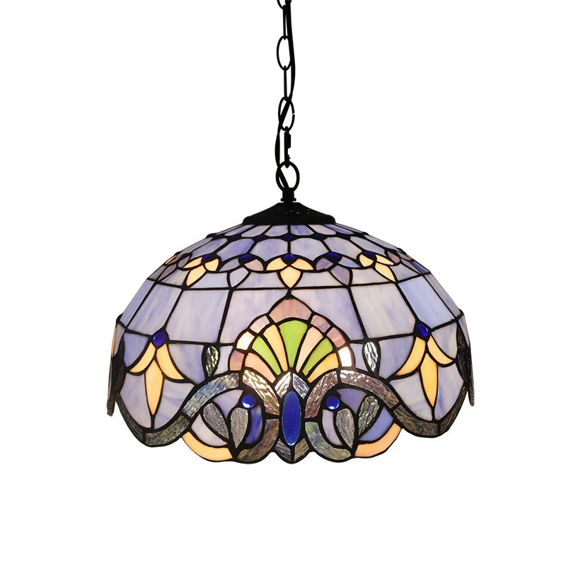 suspension en verre artisanale pour un intérieur nordique élégant