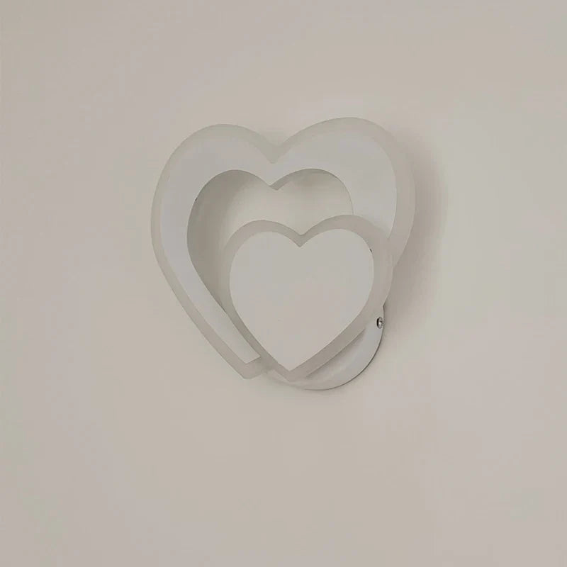 applique murale led design coeur nordique moderne