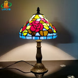 lampe à poser style tiffany avec design floral antique