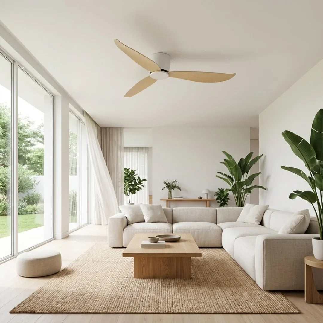 Ventilateur de plafond plat à trois pales blanches, sans lumière — Abricotier
