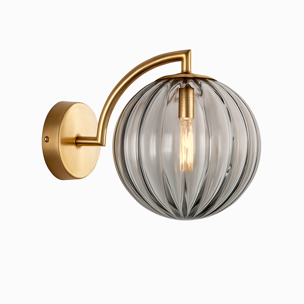 Applique murale LED avec tige dorée et boule en verre colorée