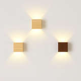 Applique murale Led en bois de couleur nordique