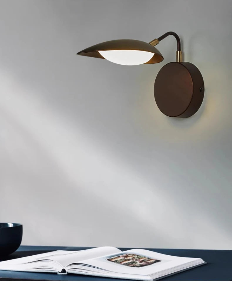 applique murale pivotante moderne pour intérieur minimaliste