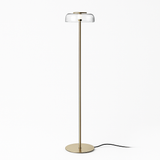 Lampadaire doré avec abat-jour en verre arrondi