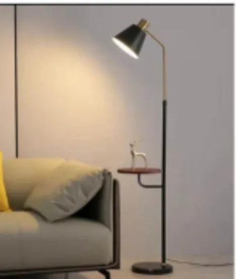 lampadaire en marbre avec étagère dorée et led moderne