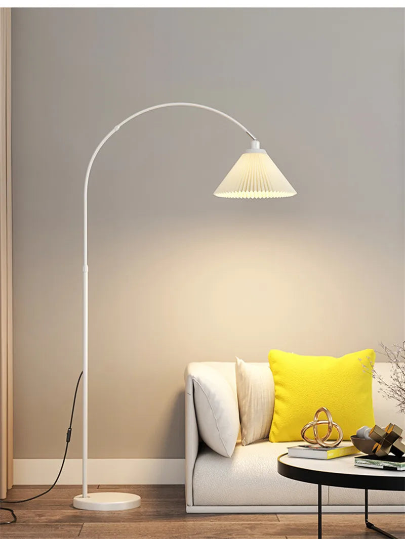 Lampadaire LED moderne Simple Base en marbre métal debout lumière chambre salon décoration coin lampadaire