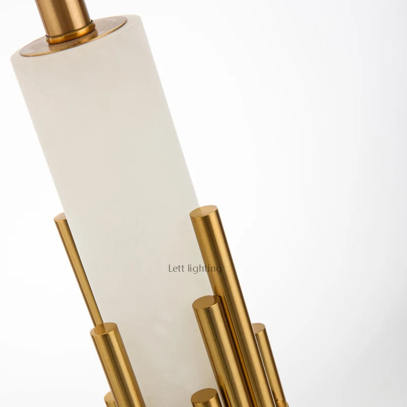 lampe à poser design luxe en marbre et tissu métallique moderne