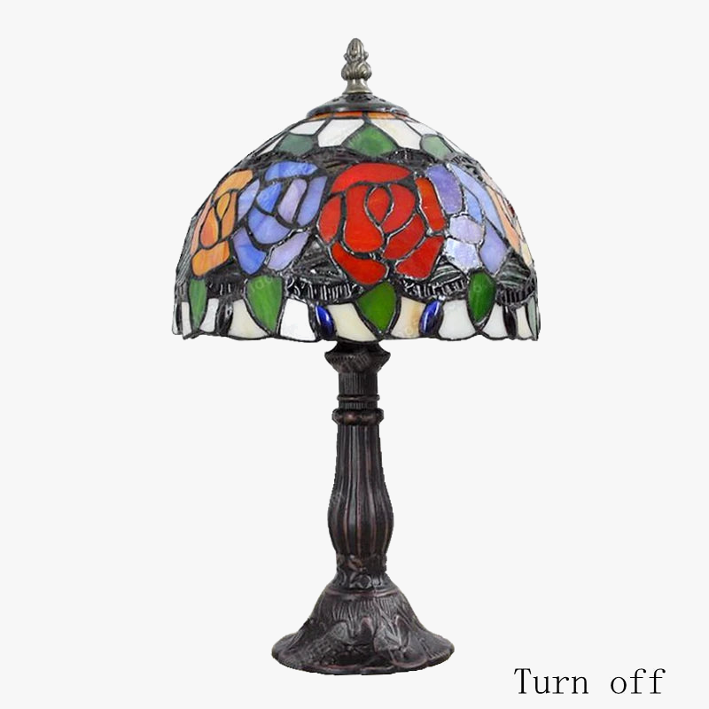 lampe à poser en verre style tiffany avec fleurs décoratives