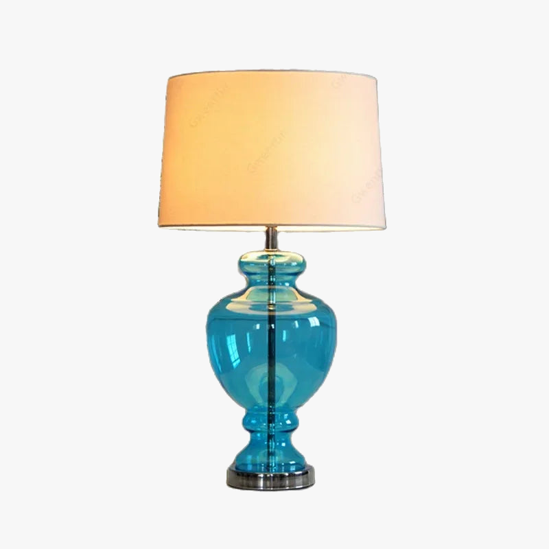 lampe à poser moderne pour décoration intérieure élégante et romantique