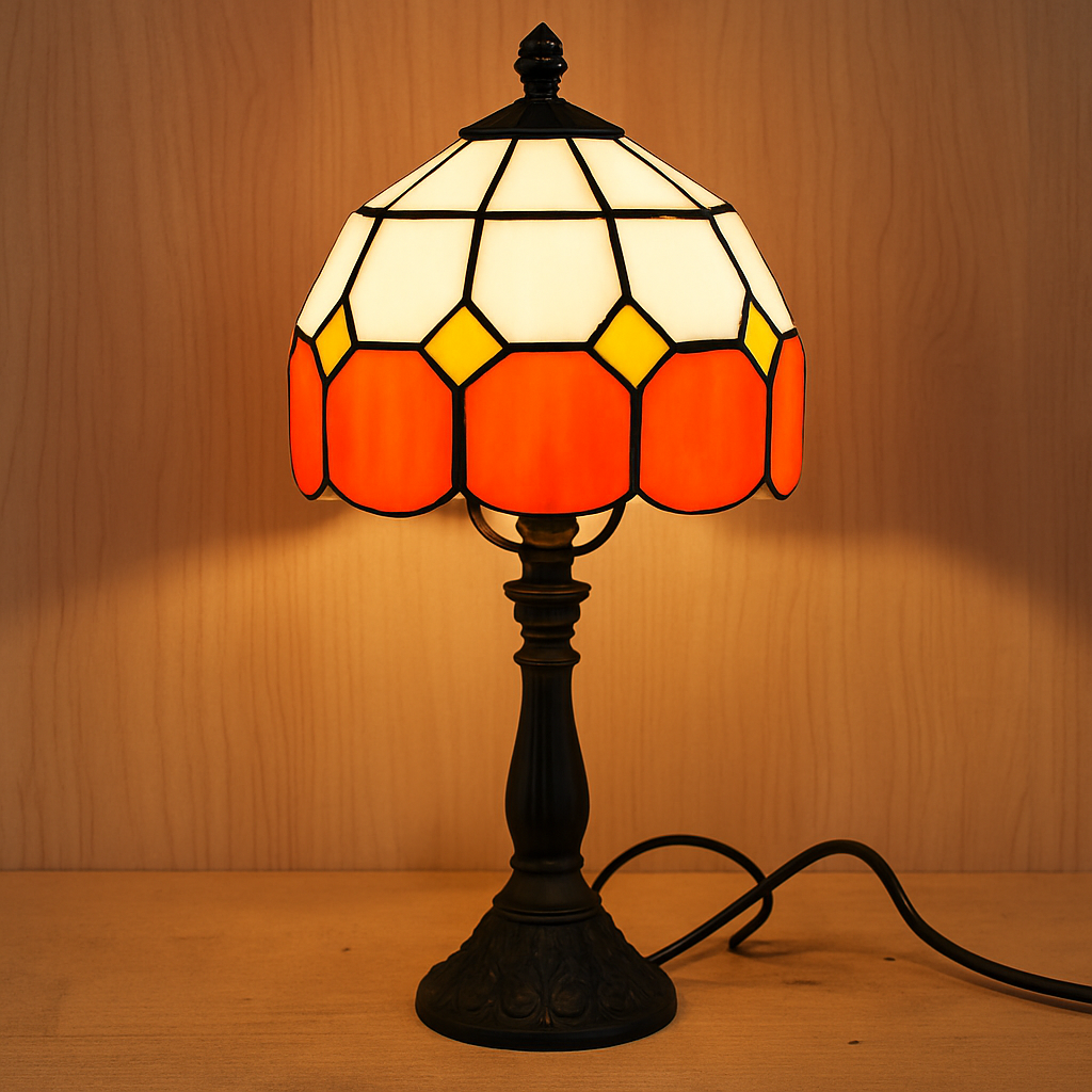 lampe à poser rétro style méditerranéen en vitrail