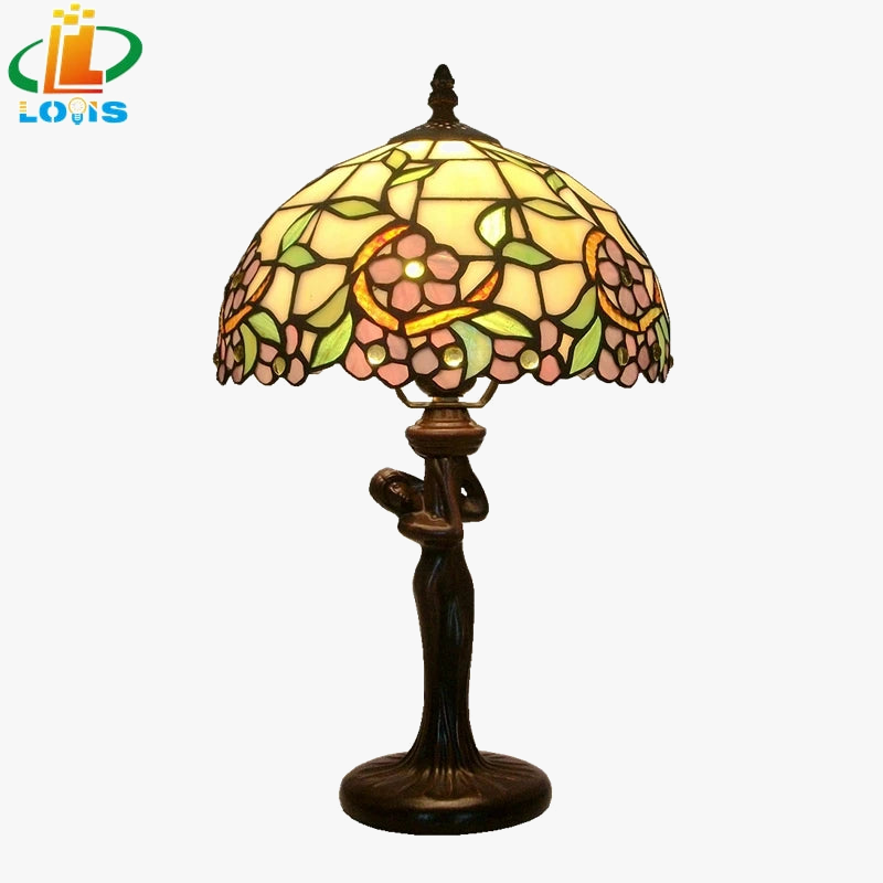 lampe à poser style tiffany en verre teinté pour restaurant et café