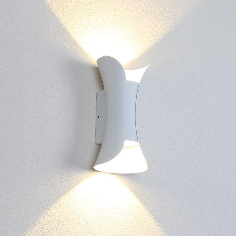 Applique tubulaire évasée à faisceau vers le haut et le bas — Cornouiller