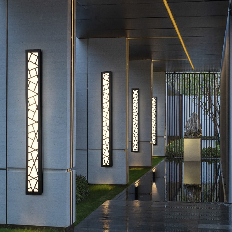 Applique murale verticale en aluminium à motif entrelacé — Dragée