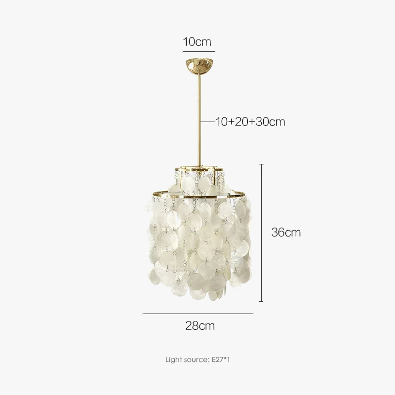 lustre en coquillage style français pour intérieur élégant
