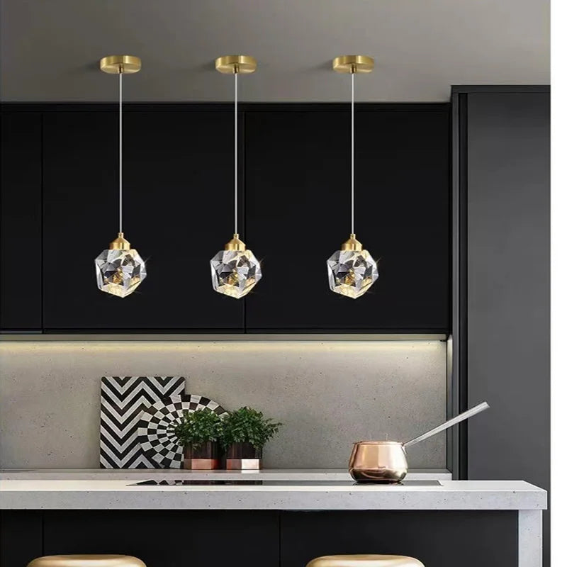 lustre en cristal led design en cuivre moderne et élégant