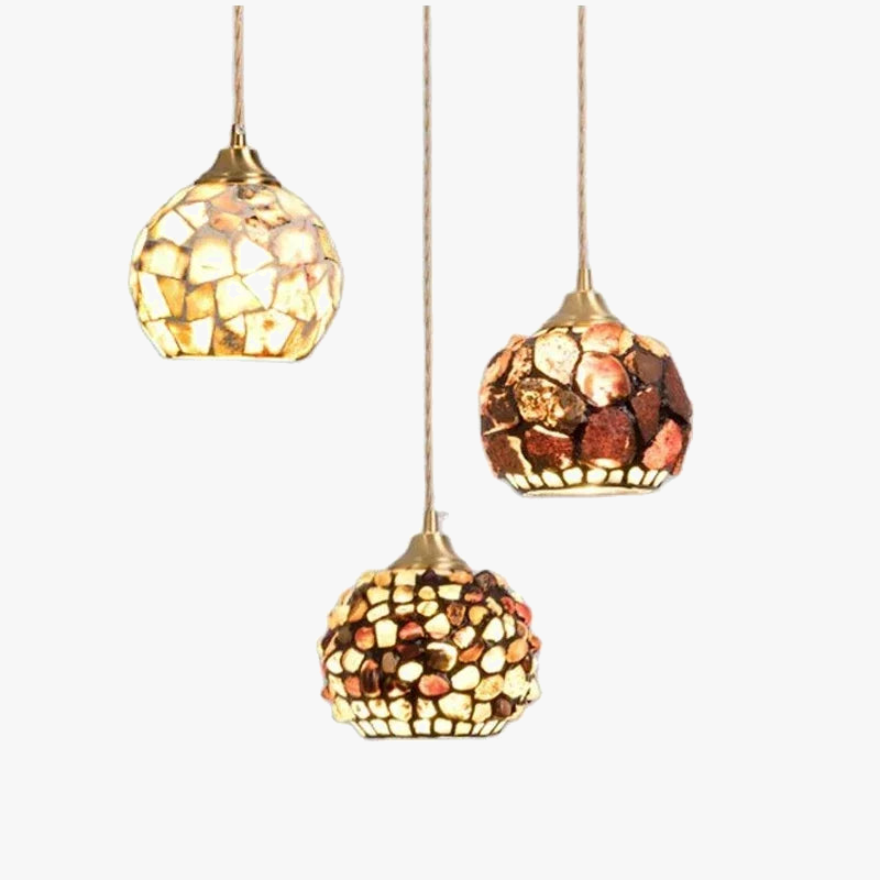 lustre en verre coquillage pour un décor bohème nordique