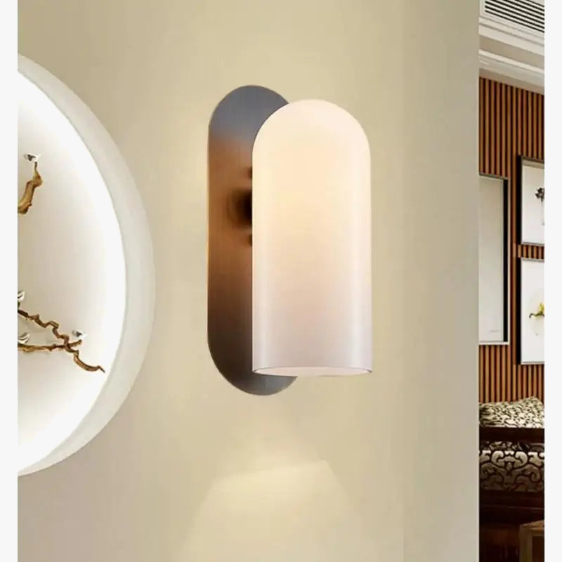 lustre en verre laiteux luminaire suspendu design moderne élégant