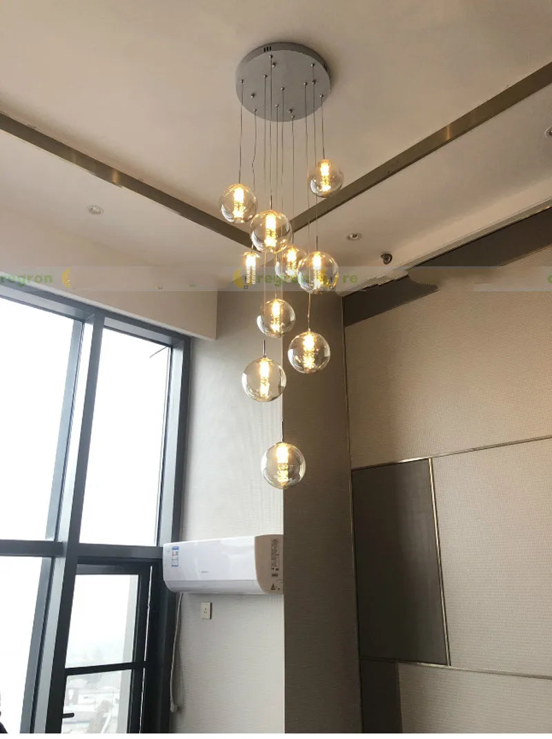 lustre en verre pour escalier design moderne à led