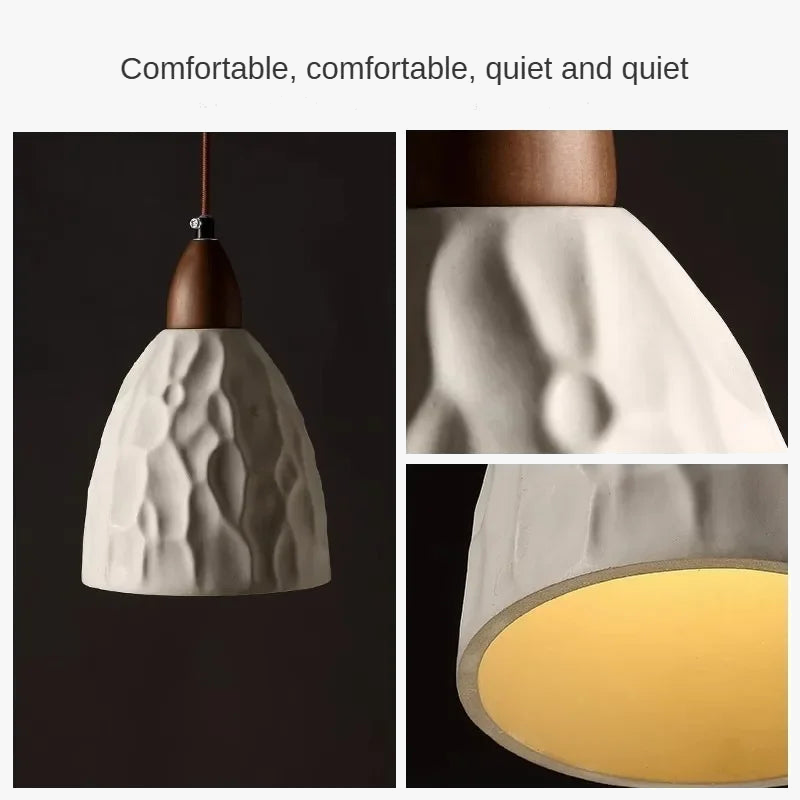 lustre moderne en bois et marbre pour intérieur élégant