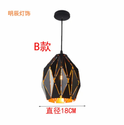 lustre moderne en fer design nordique pour intérieur élégant