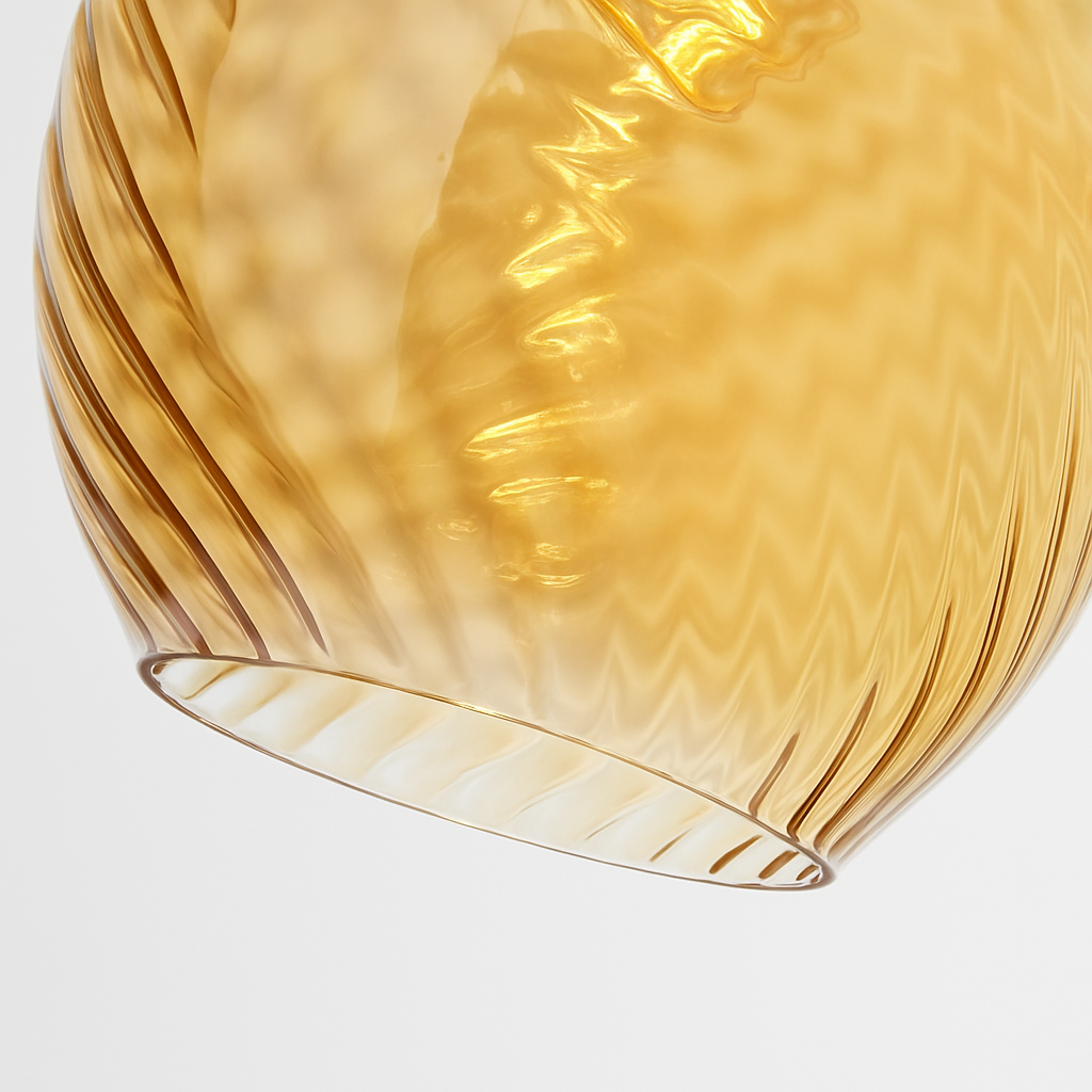 lustre moderne en verre décoratif pour intérieur élégant