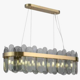 lustre ovale en métal doré avec abat-jour en verre suspendu