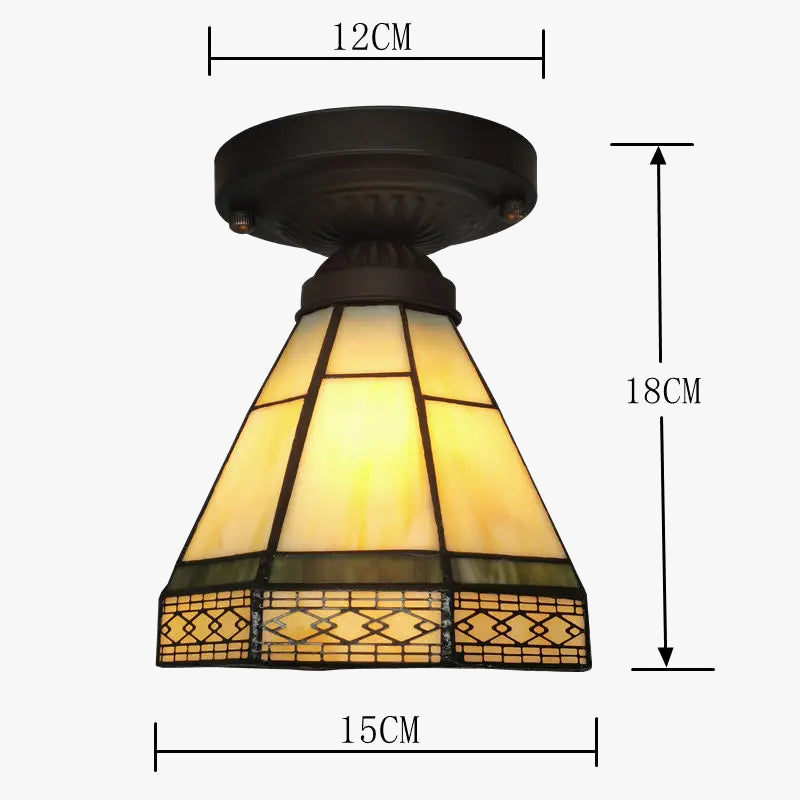 plafonnier rétro en verre tiffany pour intérieur élégant